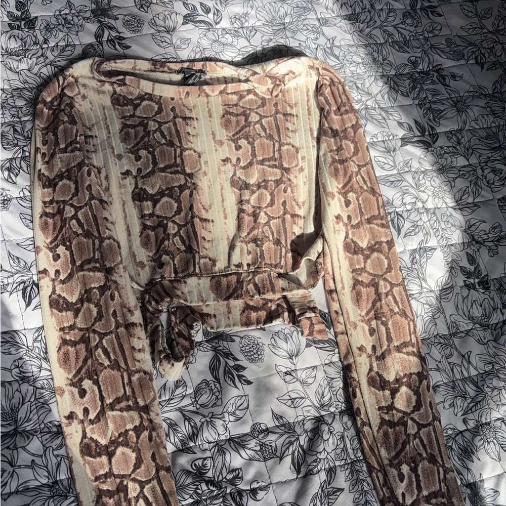 Rue21 Print Crop Top
